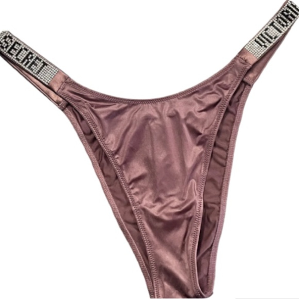 NWT VICTORIA'S SECRET MAUVE SMOOTH RHINESTONE SHINE STRAP LOGO BRAZILIAN PANTY - Picture 1 of 6